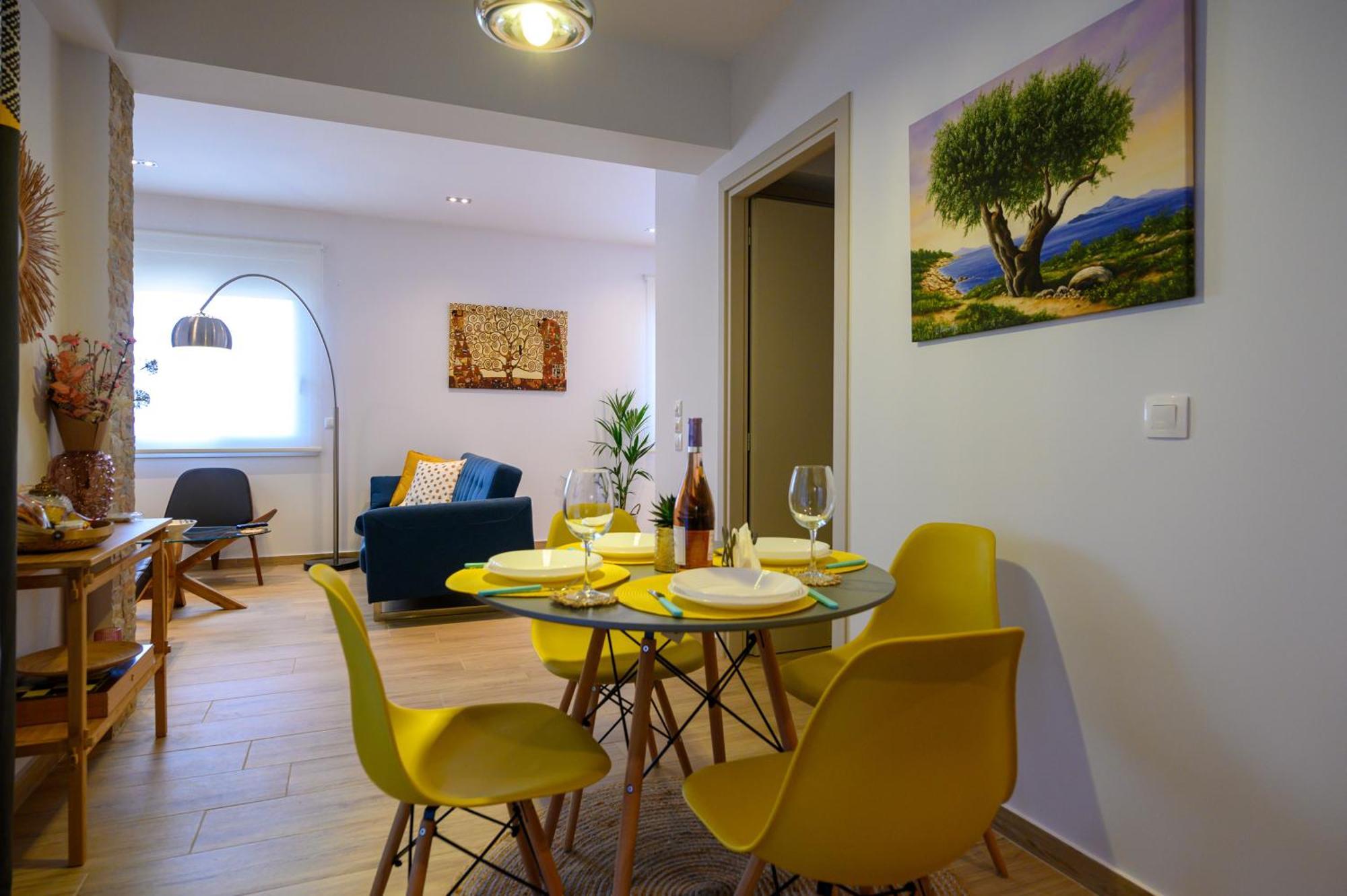 Chic Apartment In Nature, 5-Min Walk To The Beach Kalamata Exteriör bild